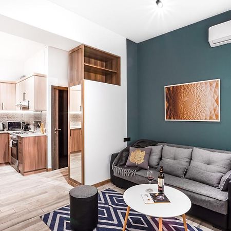 Hotelise I Tonic Apartment Jerevan Buitenkant foto