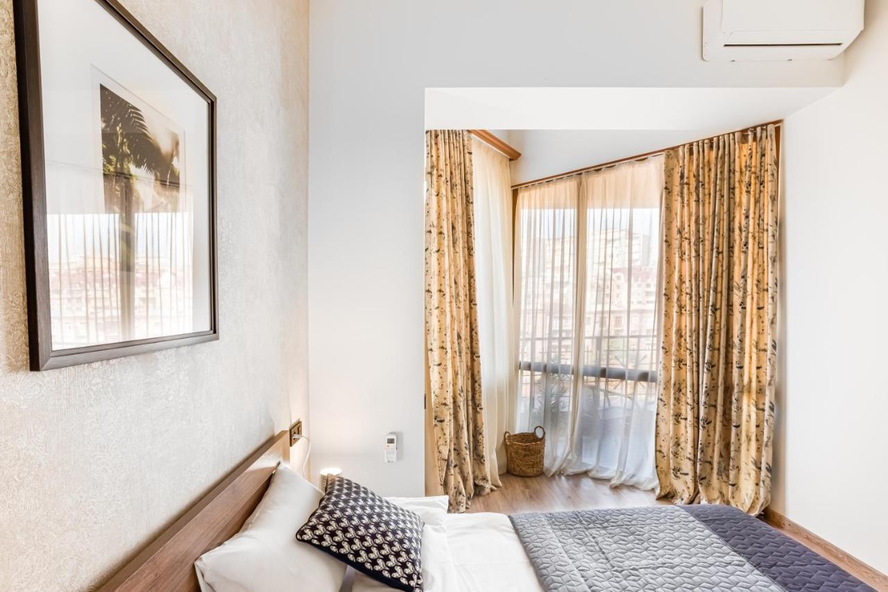 Hotelise I Tonic Apartment Jerevan Buitenkant foto