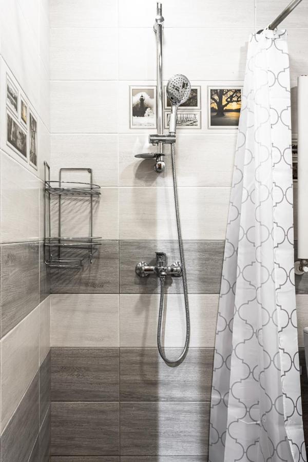 Hotelise I Tonic Apartment Jerevan Buitenkant foto
